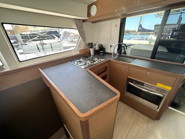 Lagoon 42 | Le Petit Sable