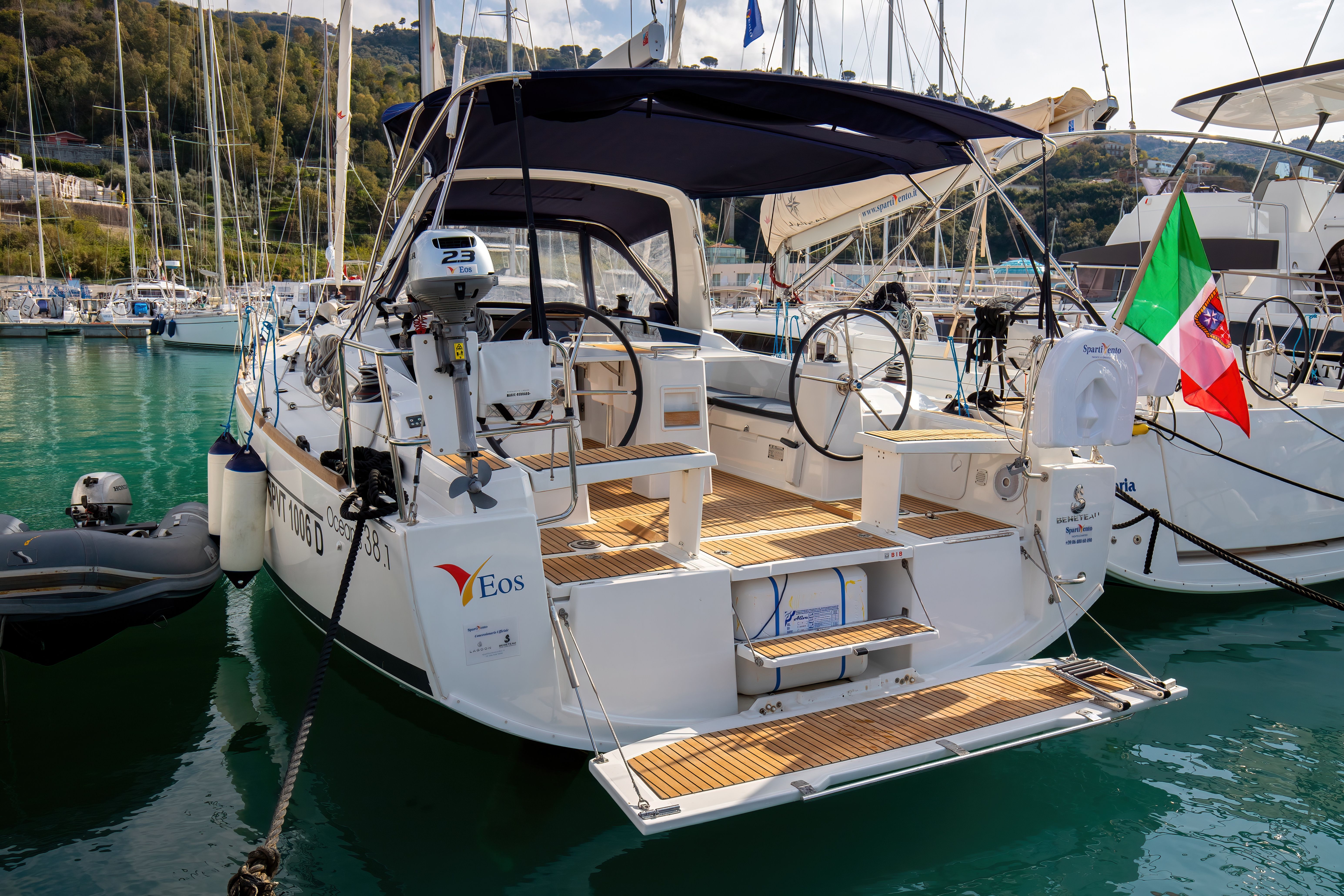 Beneteau Oceanis 38.1 | Eos