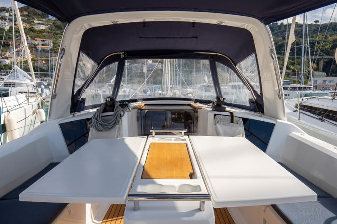 Beneteau Oceanis 38.1 | Eos