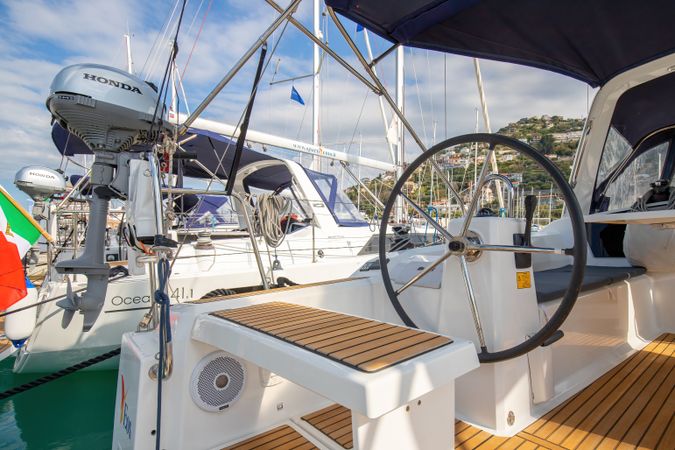 Beneteau Oceanis 38.1 | Eos