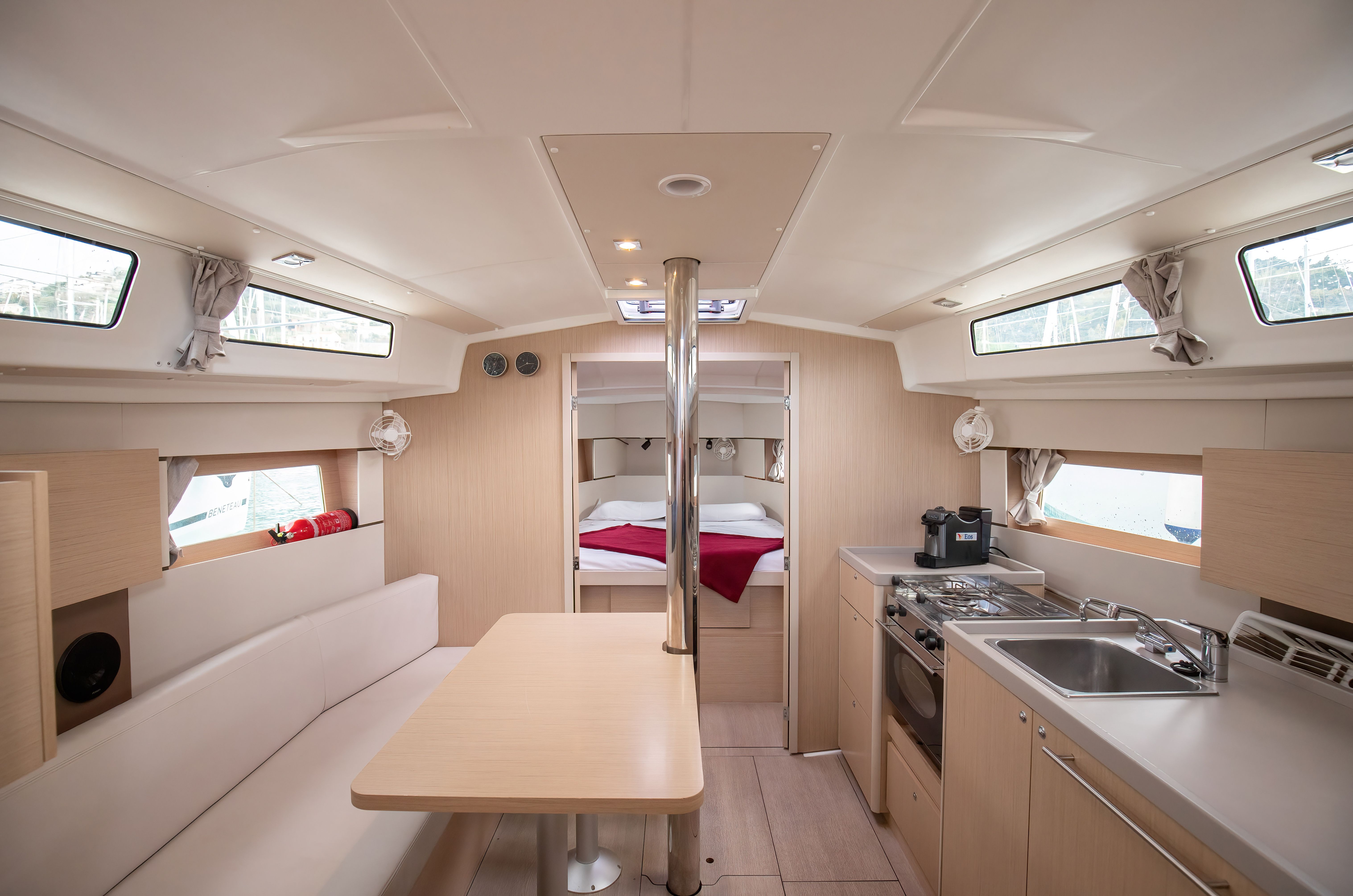 Beneteau Oceanis 38.1 | Eos