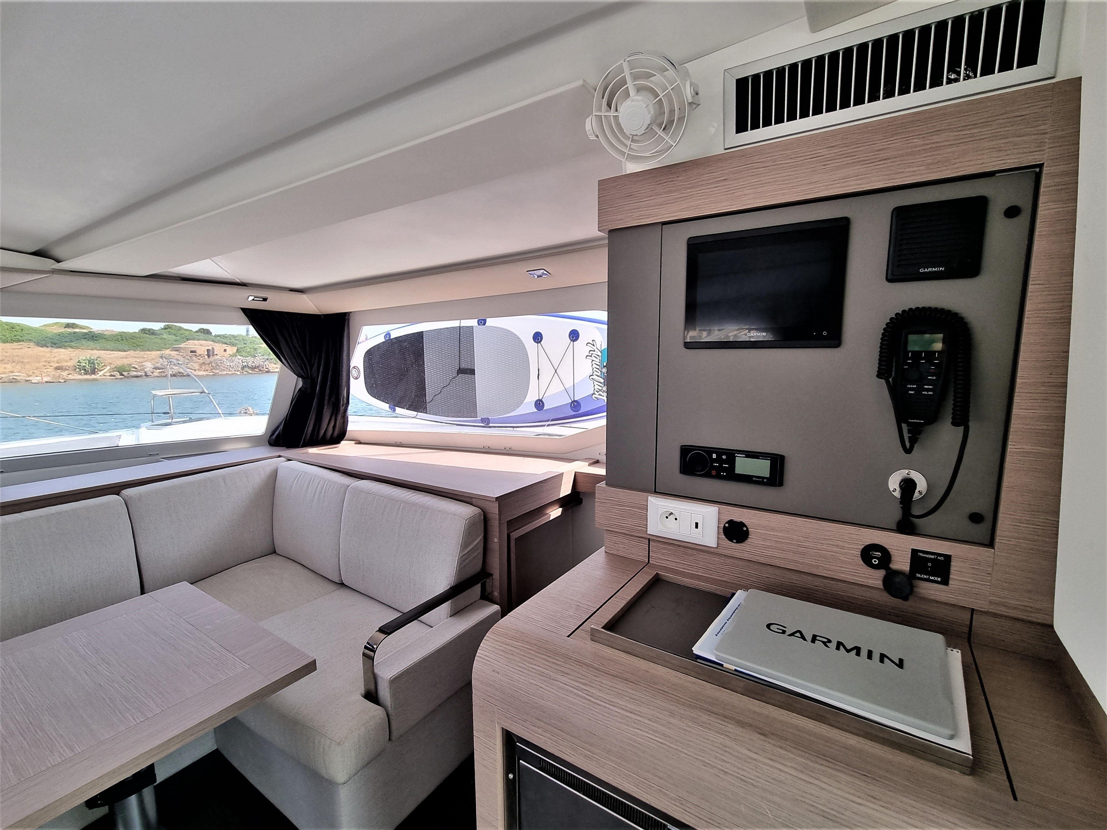 Fountaine Pajot Isla 40 | Joy