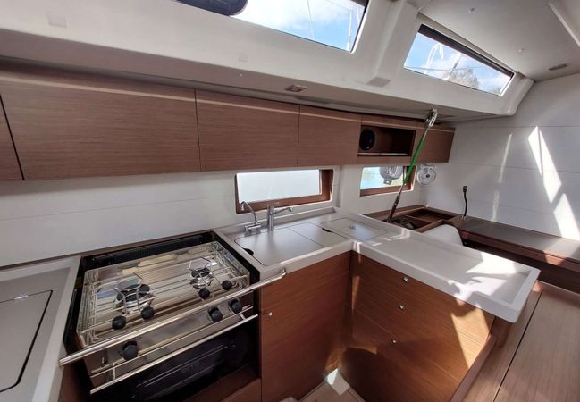 Beneteau Oceanis 51.1 | Boochlooboo