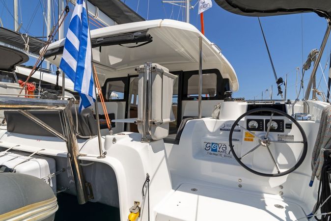 Excess 11 | Geva Mare 10