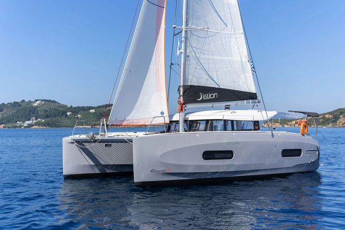 Excess 11 | Geva Mare 10