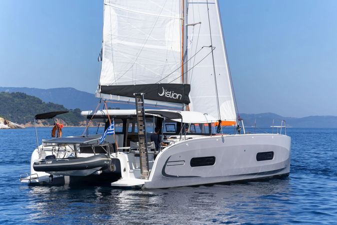 Excess 11 | Geva Mare 10