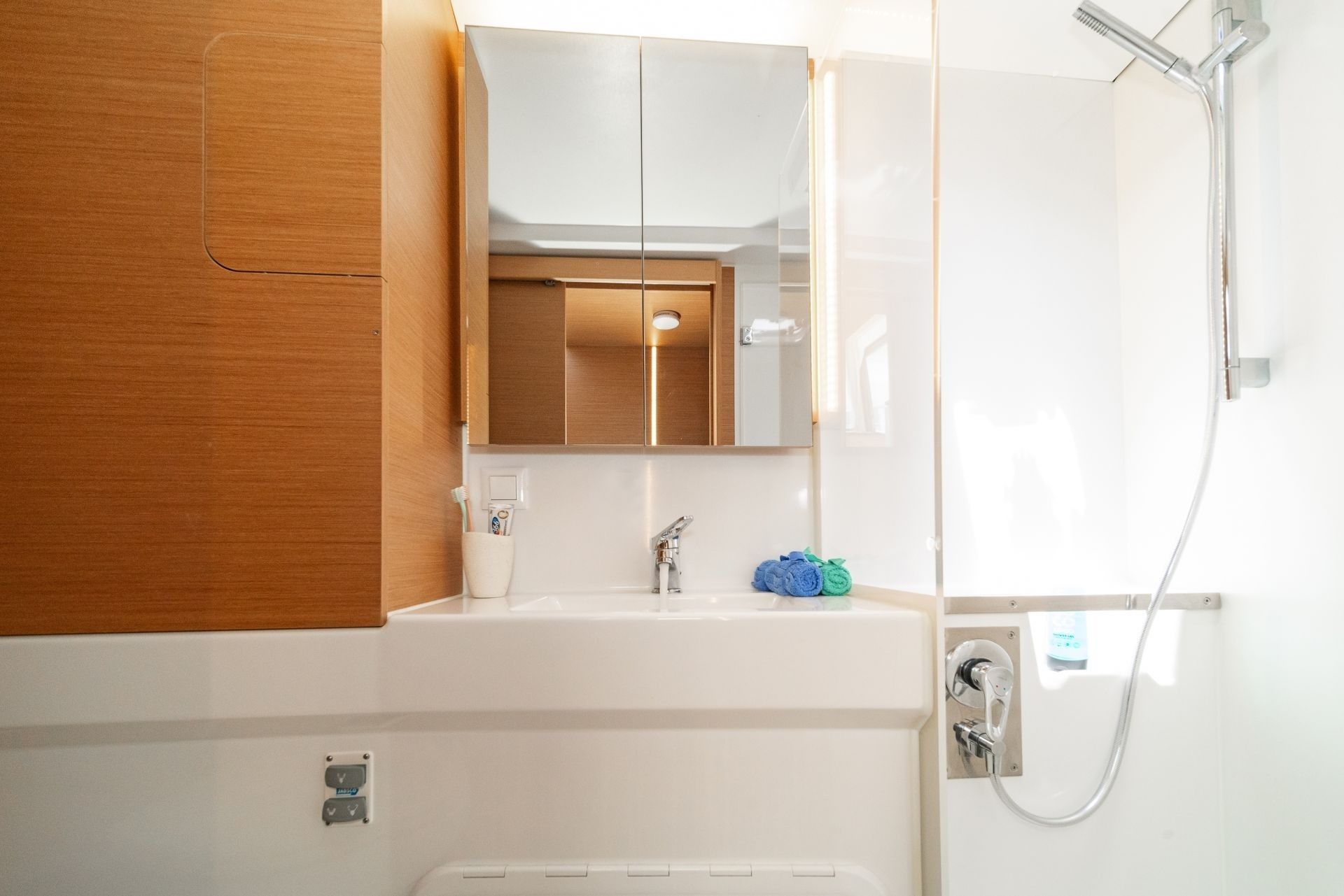 Excess 11 | Geva Mare 10