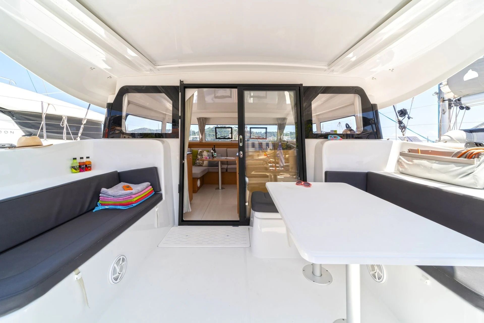 Excess 11 | Geva Mare 10