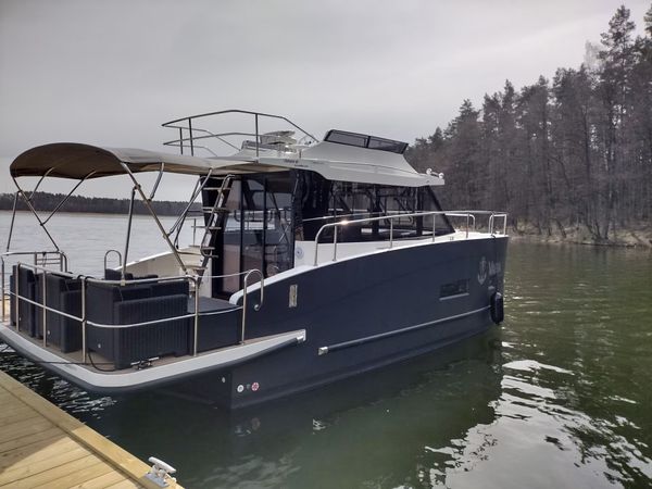 Cobra Yachts 40 | Varia