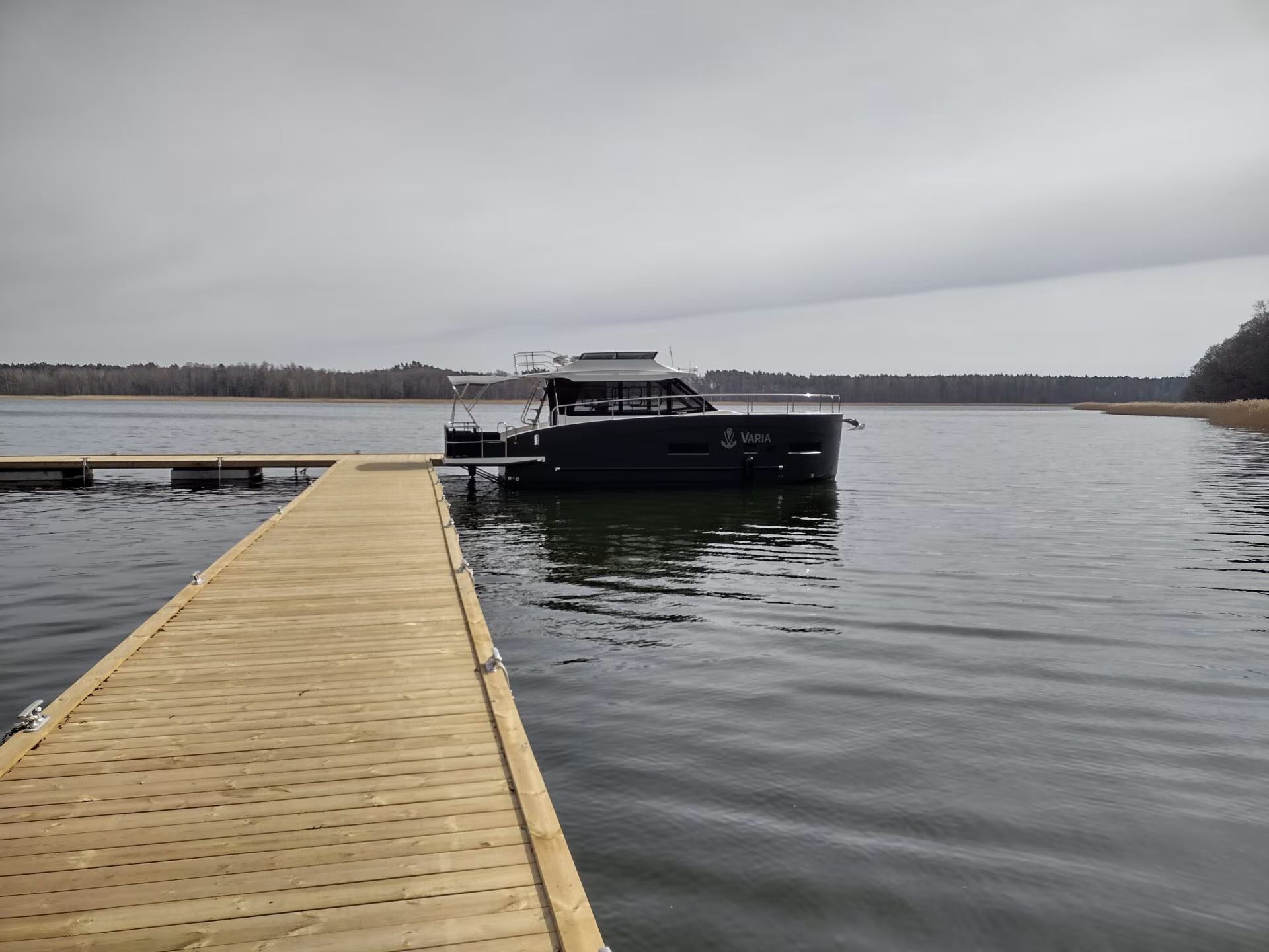 Cobra Yachts 40 | Varia