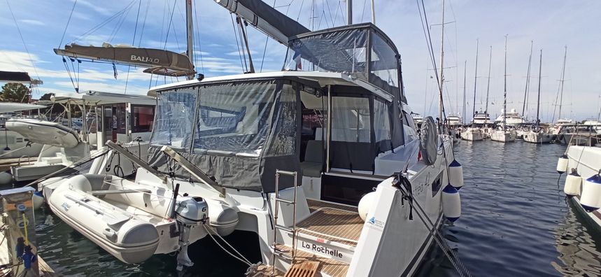 Fountaine Pajot Astrea 42 | Le Bart