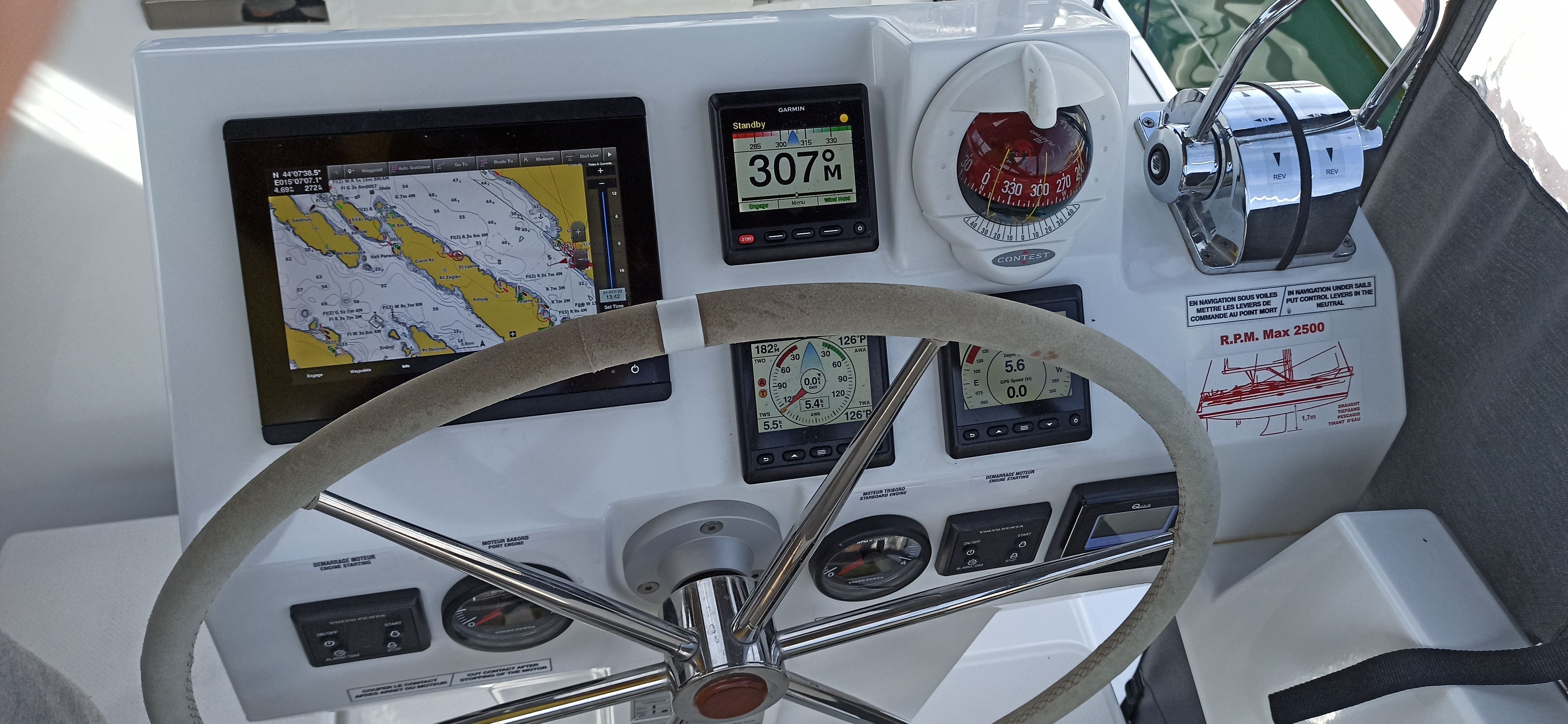 Fountaine Pajot Astrea 42 | Le Bart