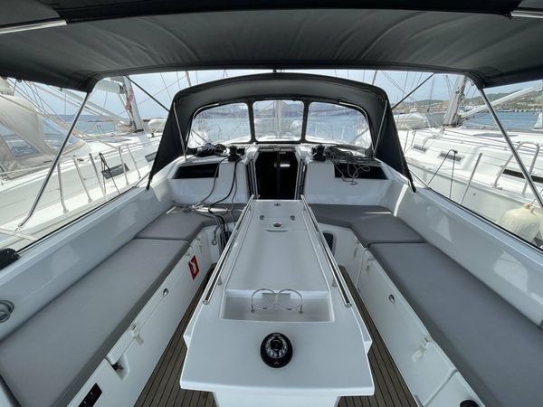 Beneteau Oceanis 40.1 | Lol