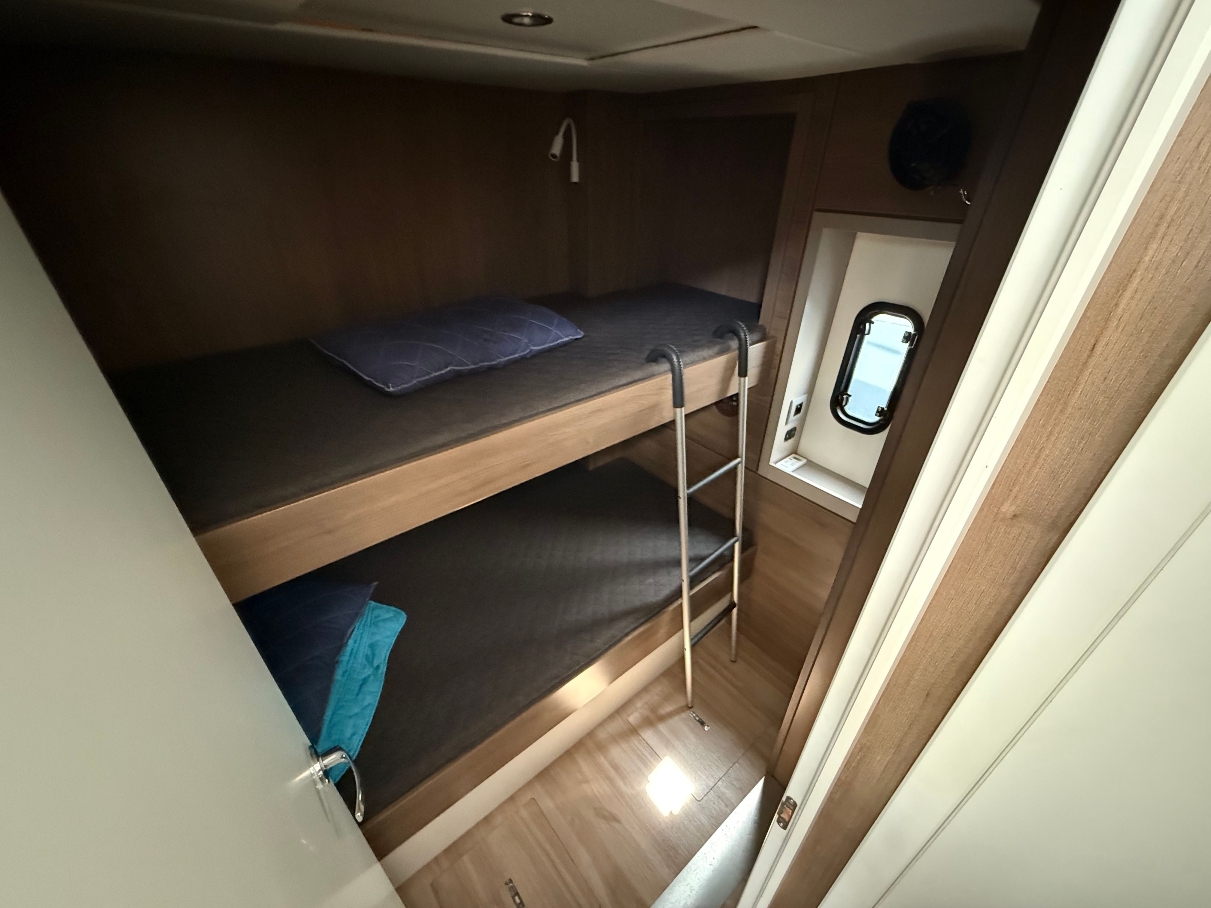 Bali 4.6 | Kos 46.Cat3