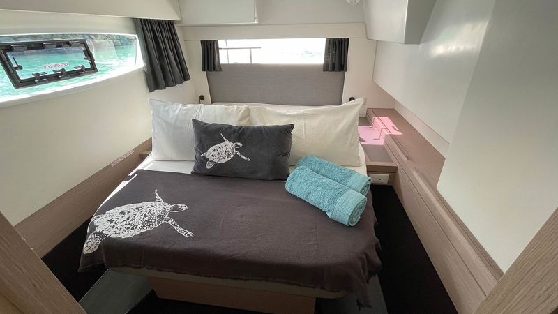 Fountaine Pajot Saona 47 | Purrfect