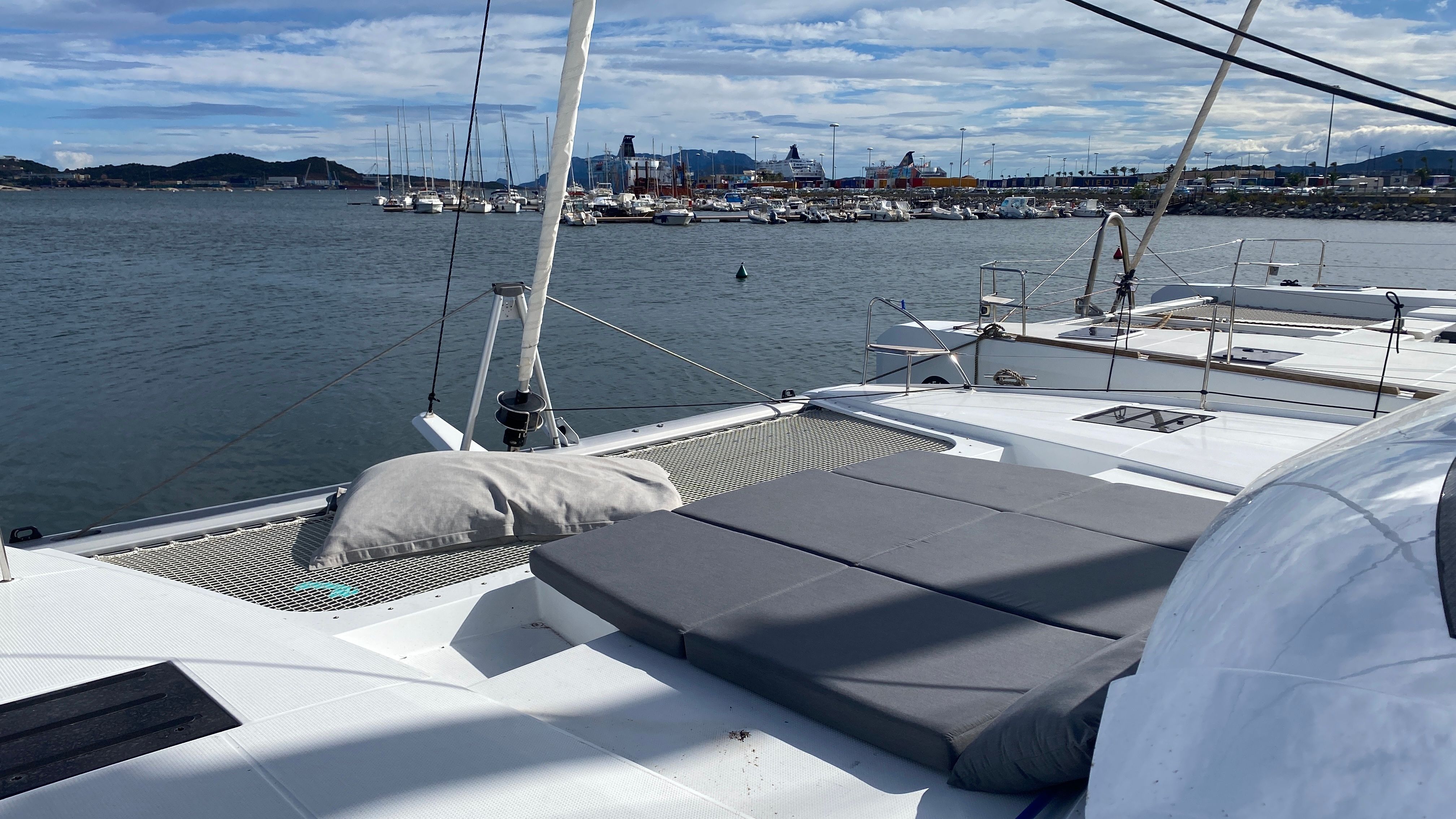 Fountaine Pajot Tanna 47 | Tikoa