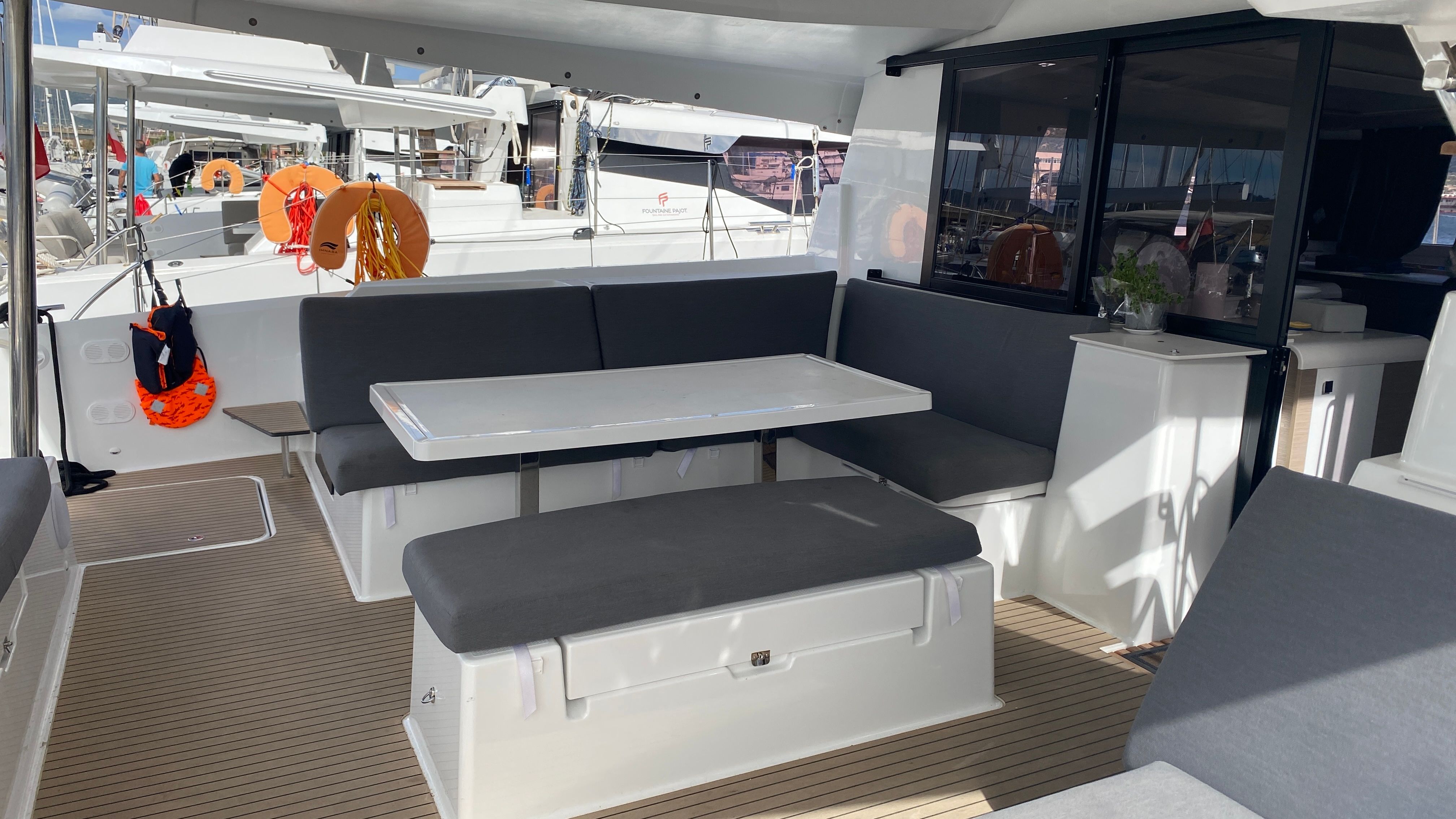 Fountaine Pajot Tanna 47 | Tikoa