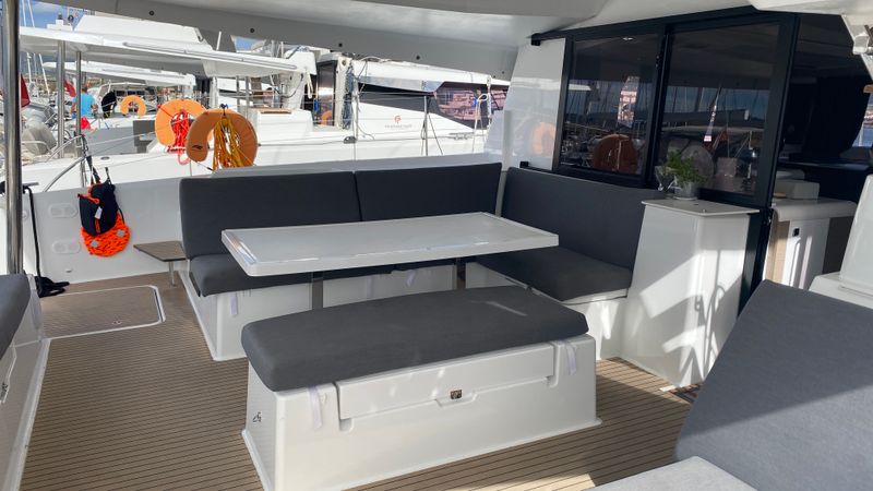 Fountaine Pajot Tanna 47 | Tikoa