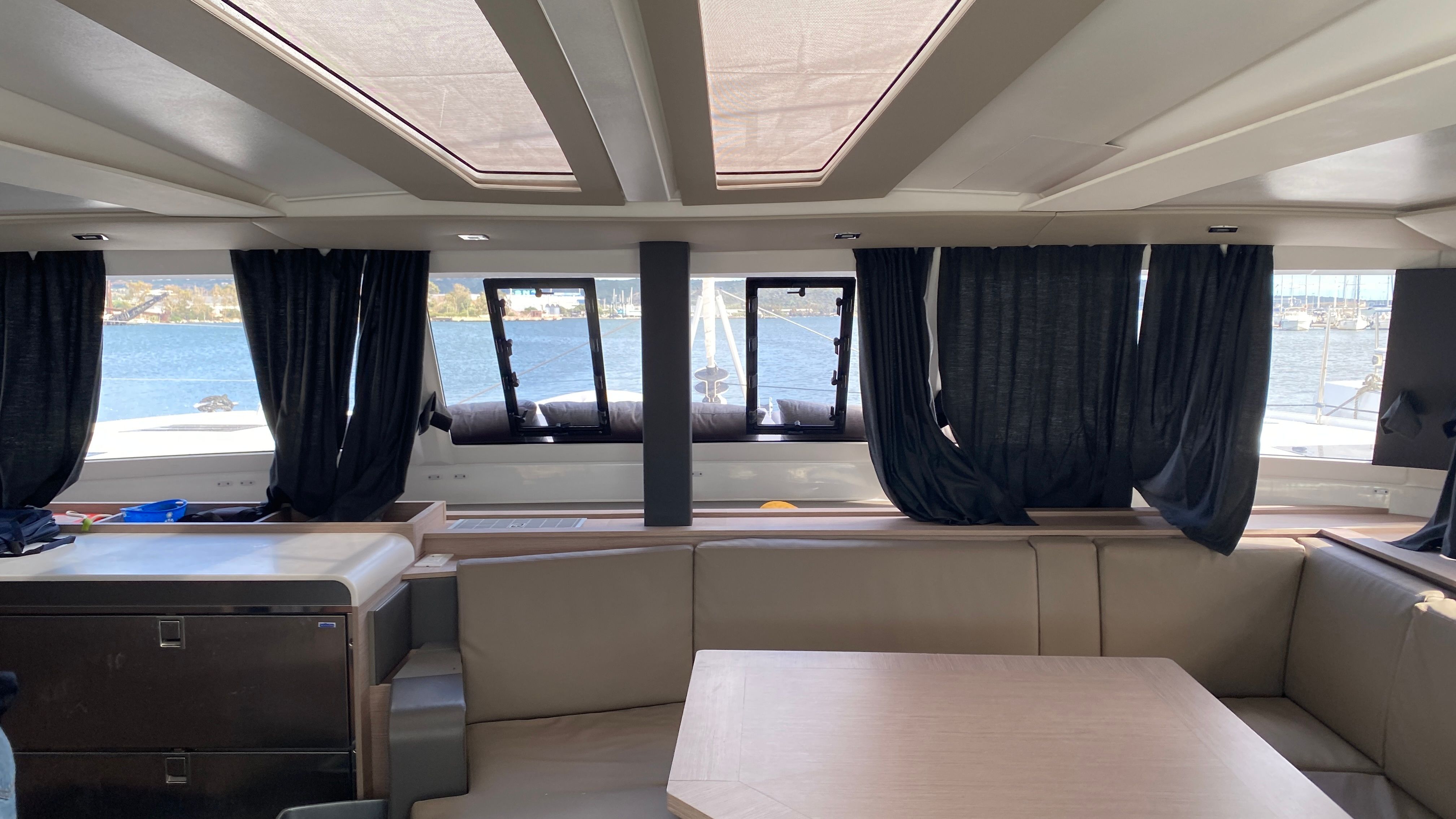 Fountaine Pajot Tanna 47 | Tikoa