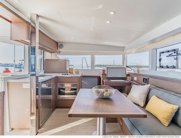 Lagoon 40 | Cool Runnings