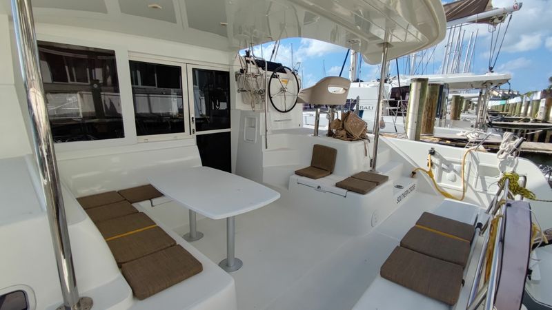 Lagoon 40 | Southern Cross