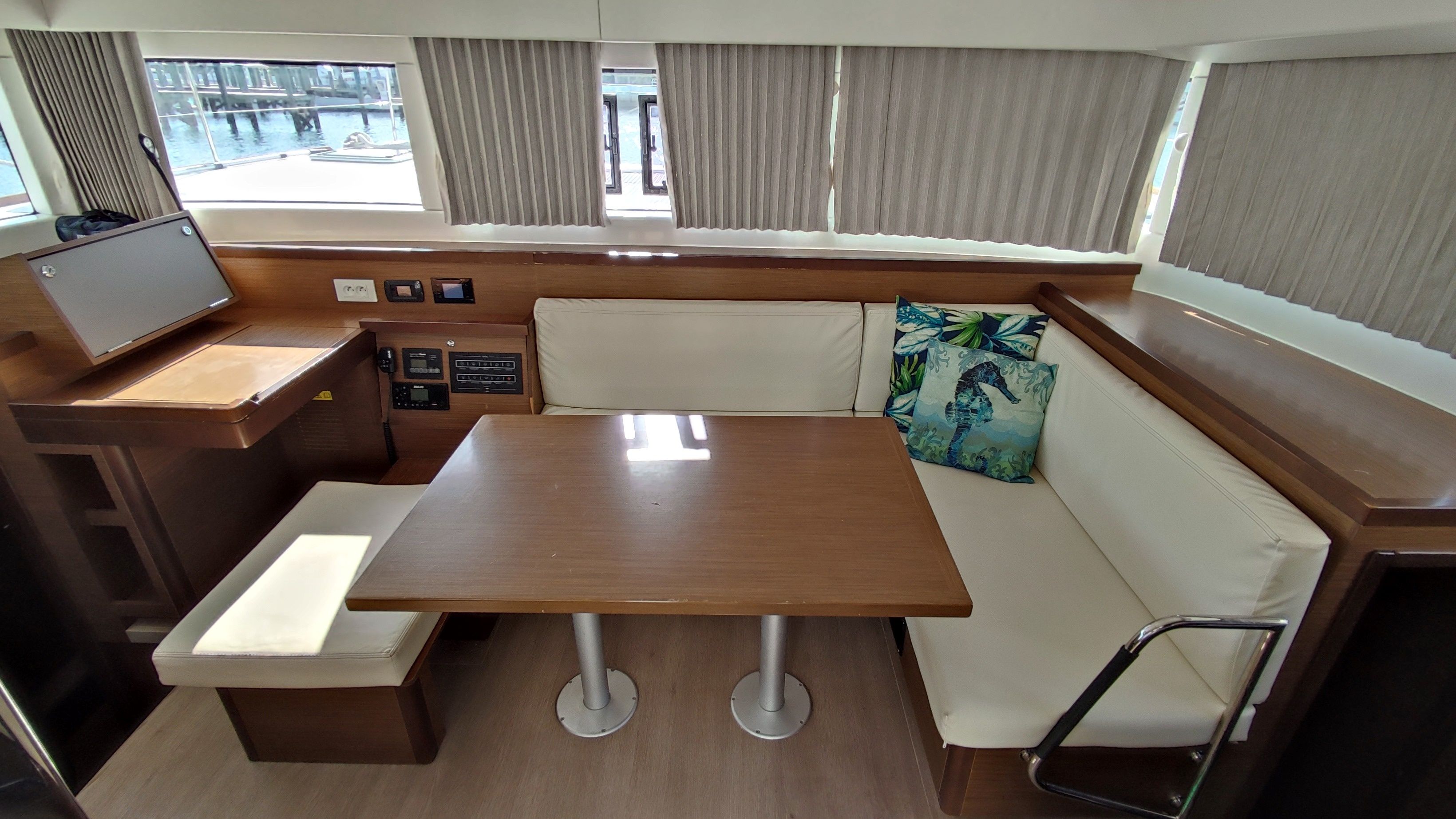 Lagoon 40 | Southern Cross