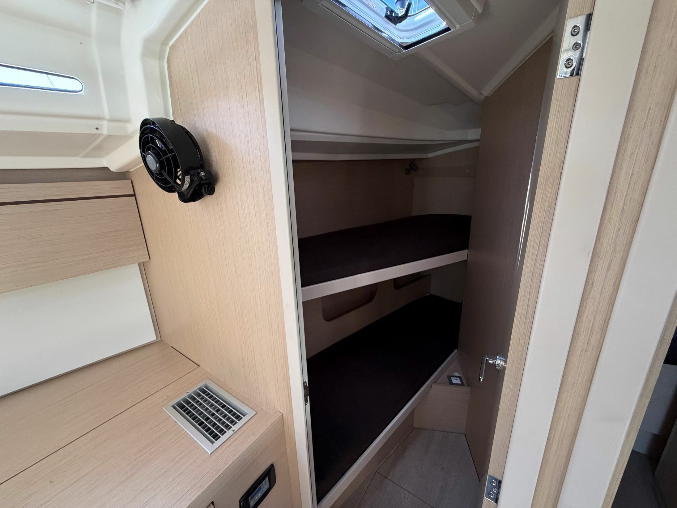 Beneteau Oceanis 40.1 | Kos 40.7