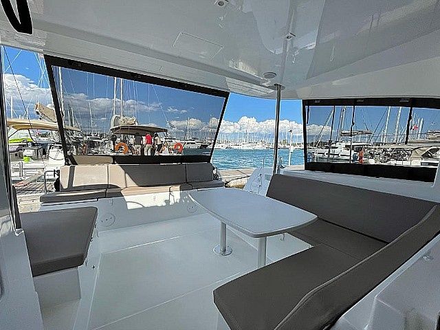 Lagoon 40 | Fratelli