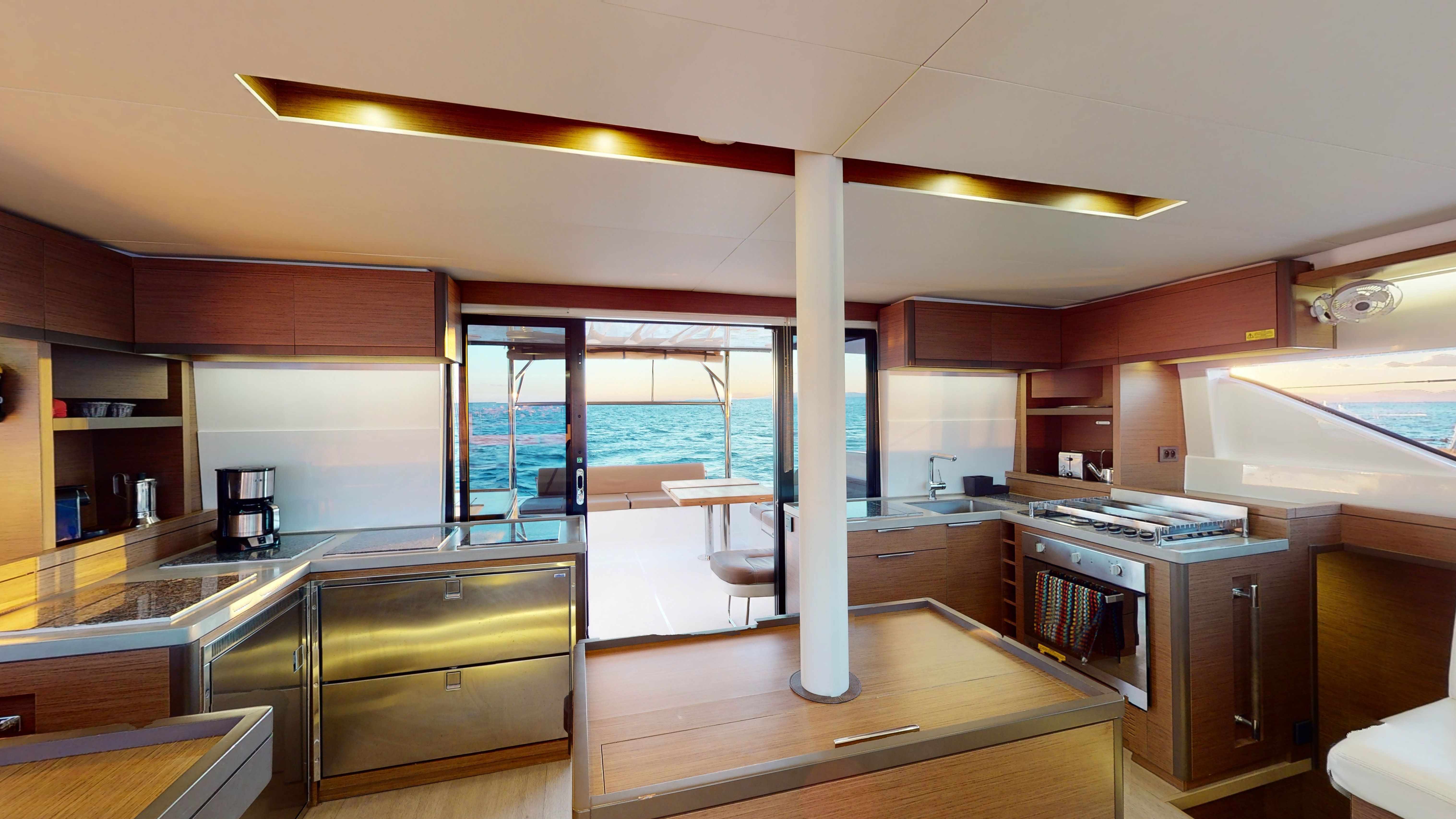 Lagoon 50 | Margeo 16