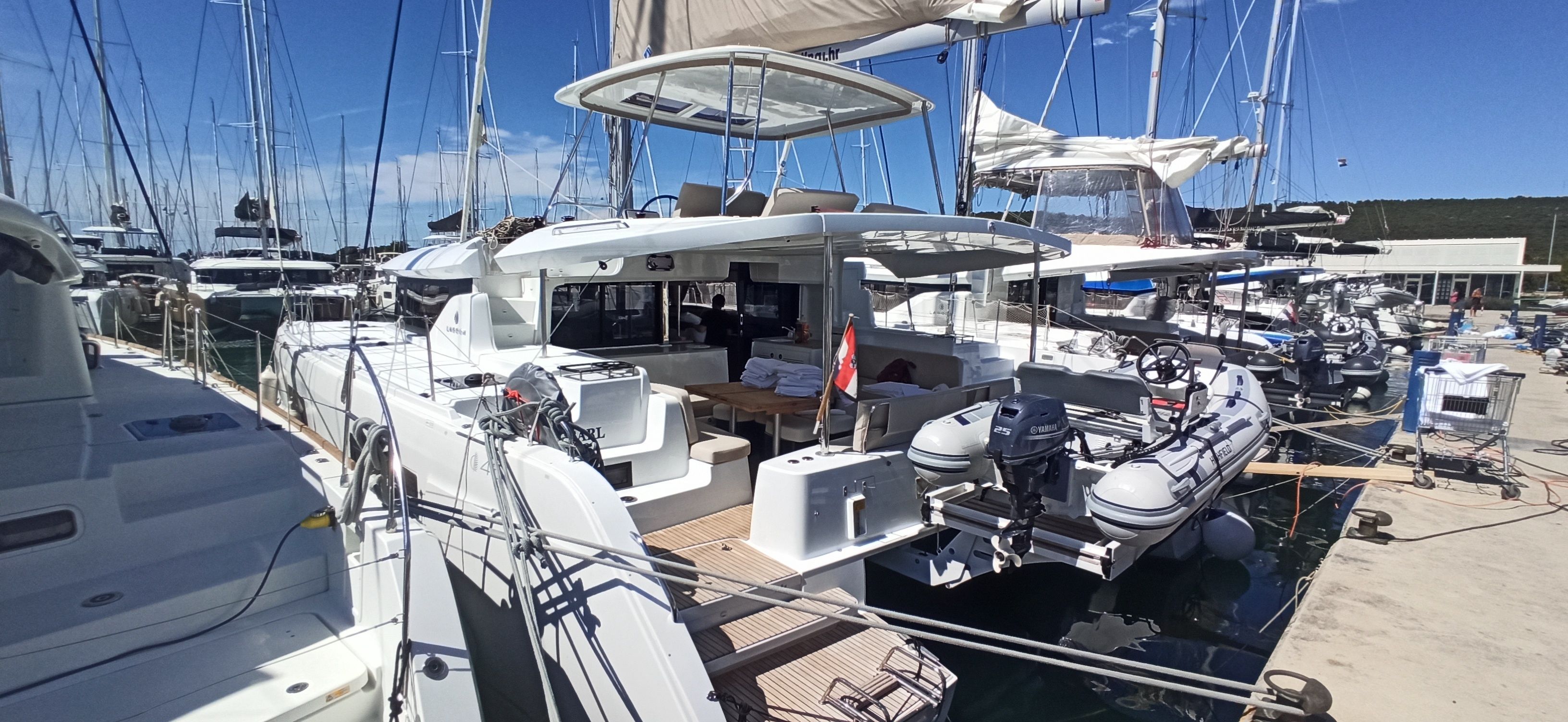 Lagoon 46 | White Pearl