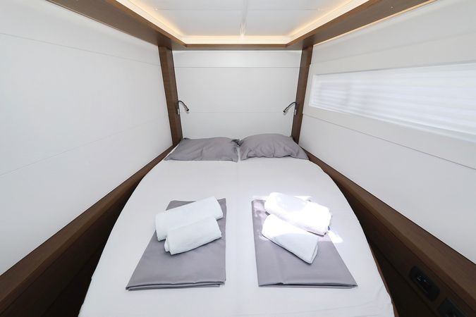 Lagoon 46 | White Pearl