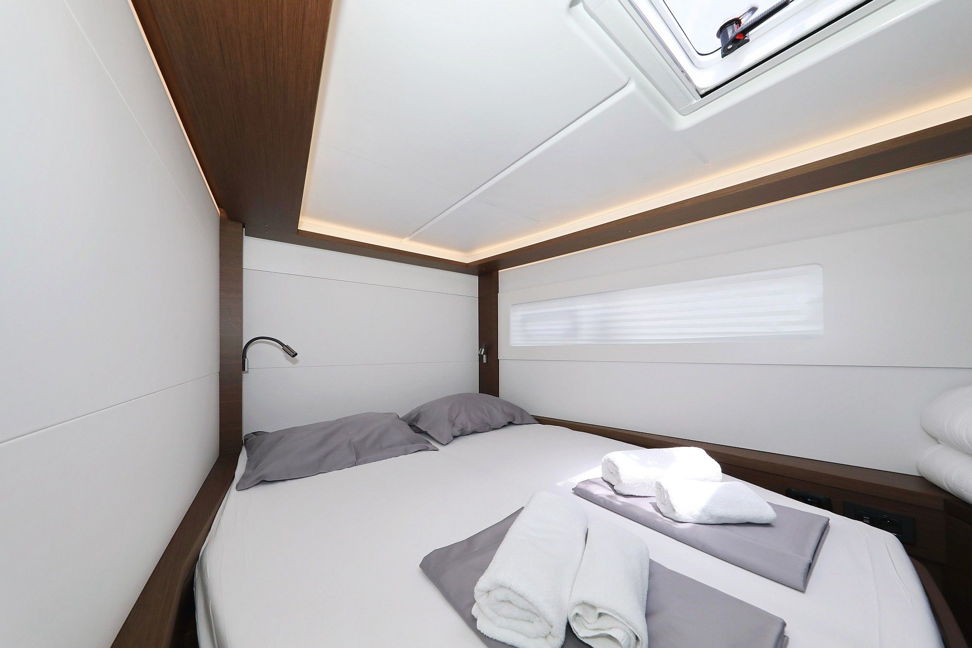 Lagoon 46 | White Pearl