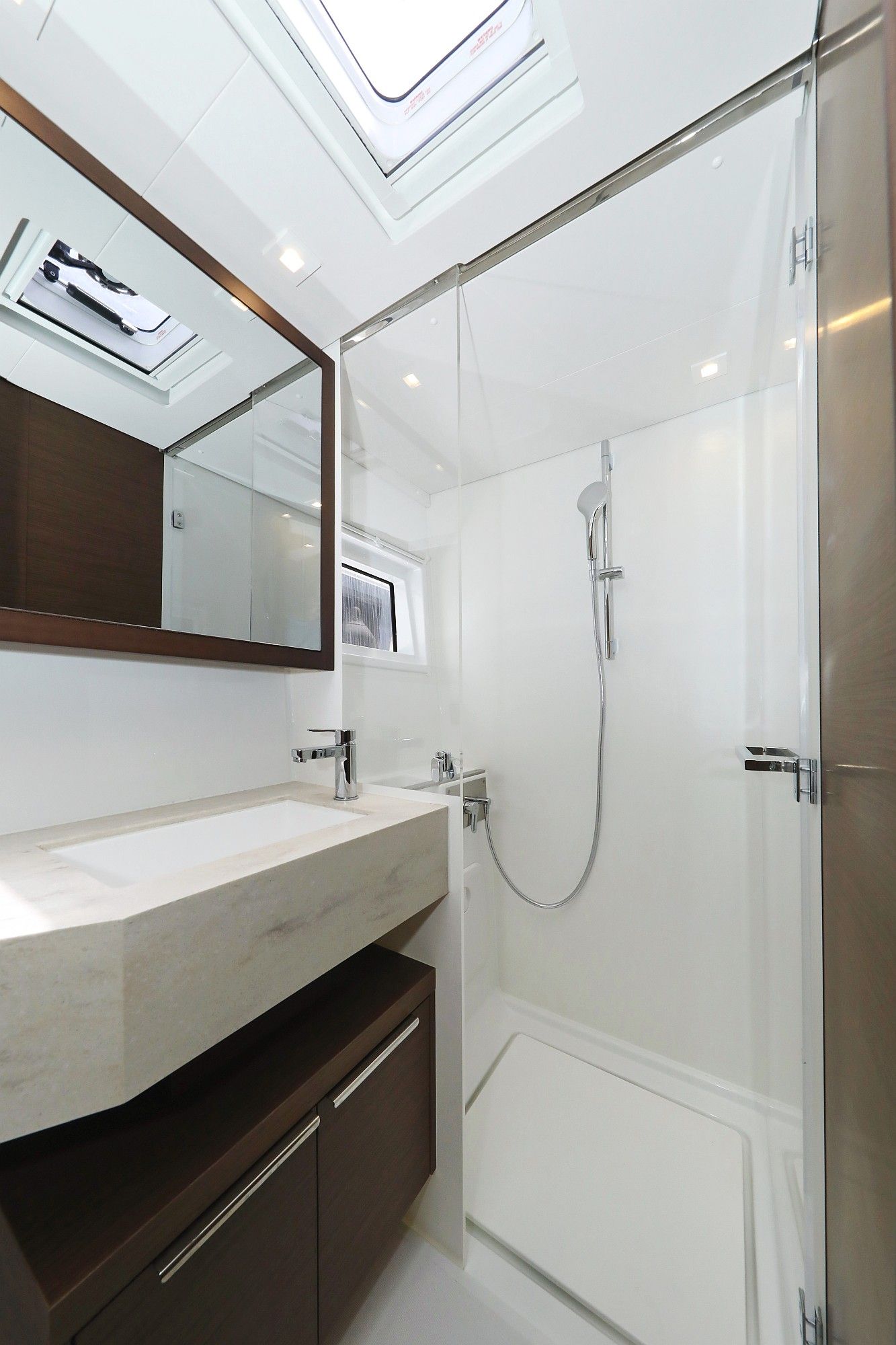 Lagoon 46 | White Pearl