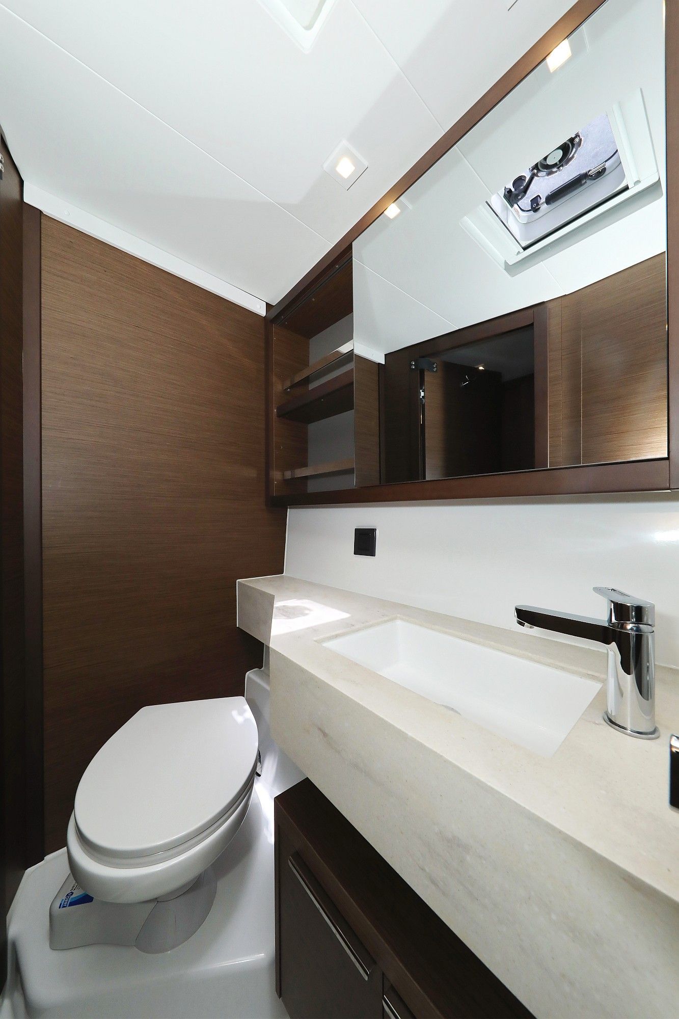 Lagoon 46 | White Pearl