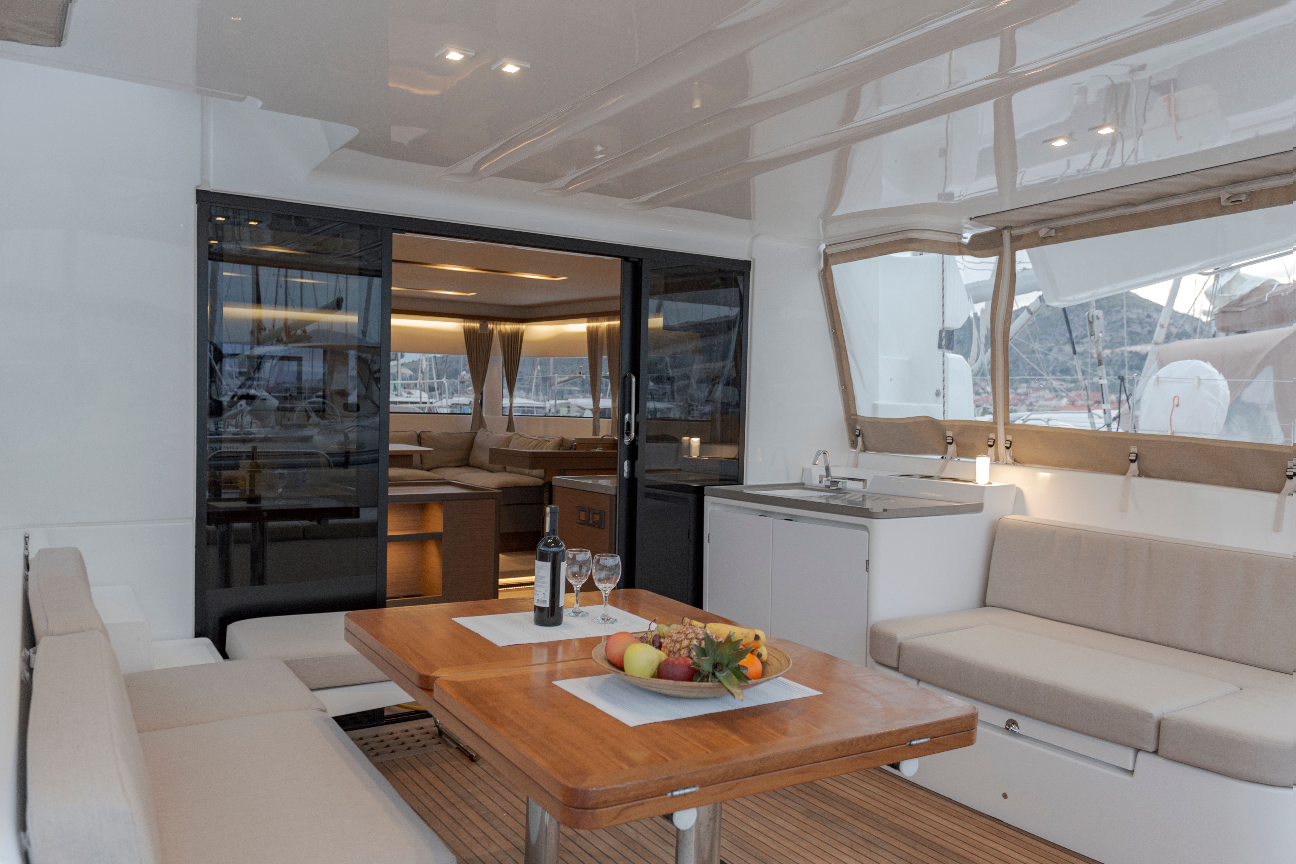 Lagoon 50 | Sunshine