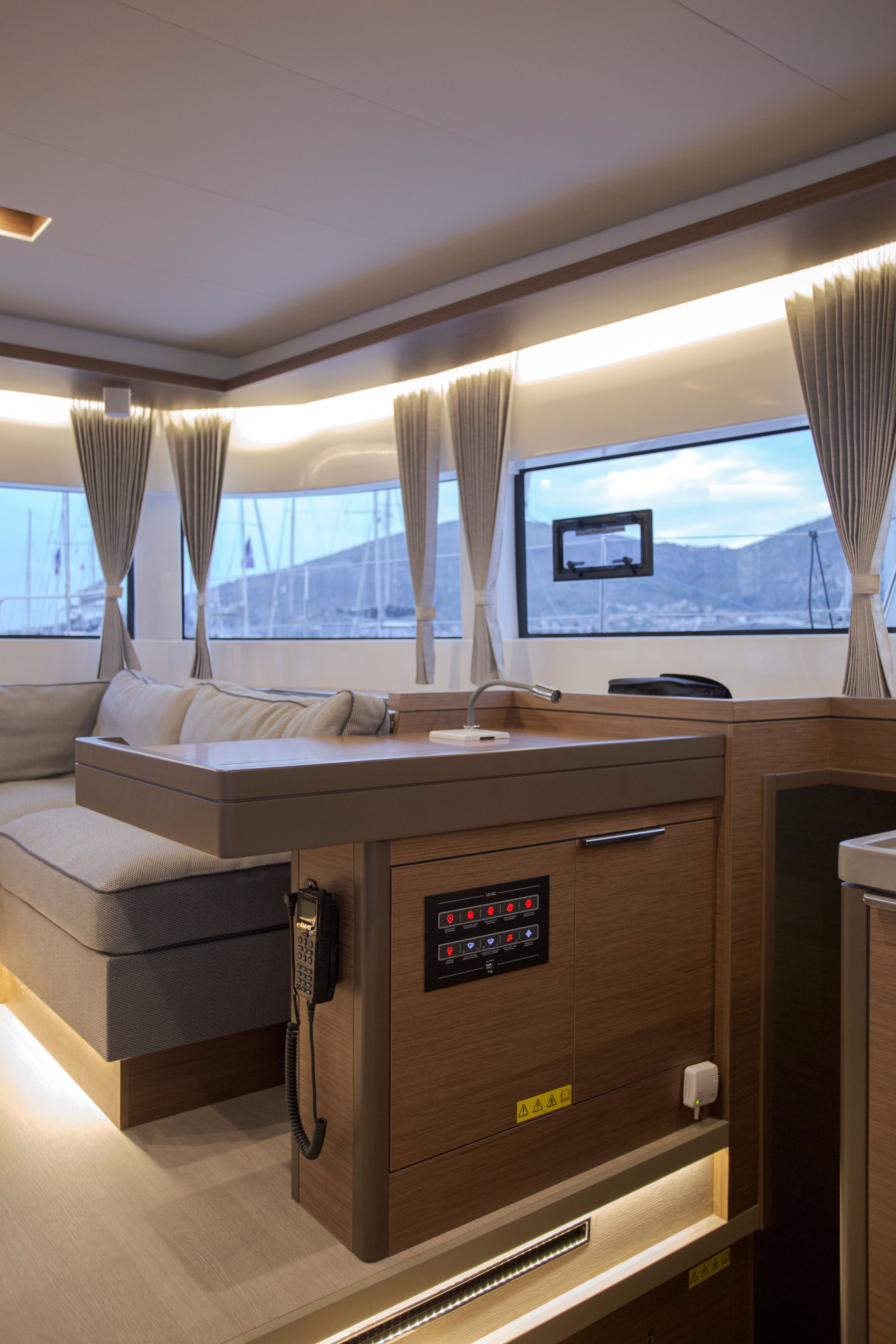 Lagoon 50 | Sunshine