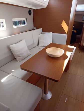 Jeanneau Sun Odyssey 410 | Psi Octanis