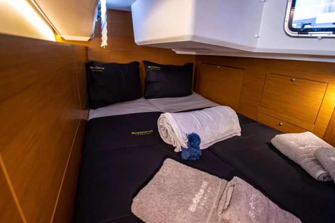 Jeanneau Sun Odyssey 410 | Psi Octanis