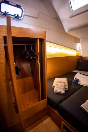 Jeanneau Sun Odyssey 410 | Psi Octanis