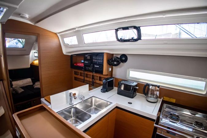 Jeanneau Sun Odyssey 410 | Psi Octanis