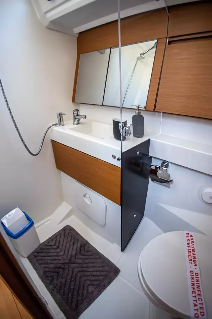 Jeanneau Sun Odyssey 410 | Psi Octanis