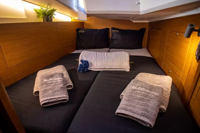 Jeanneau Sun Odyssey 410 | Psi Octanis