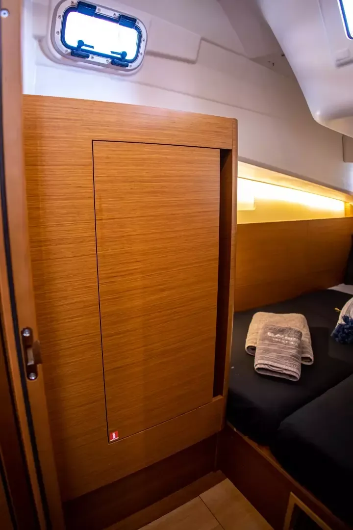 Jeanneau Sun Odyssey 410 | Psi Octanis