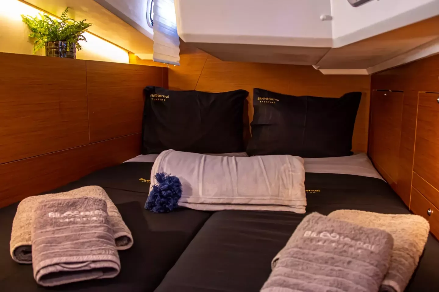 Jeanneau Sun Odyssey 410 | Psi Octanis