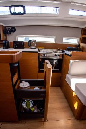 Jeanneau Sun Odyssey 410 | Psi Octanis