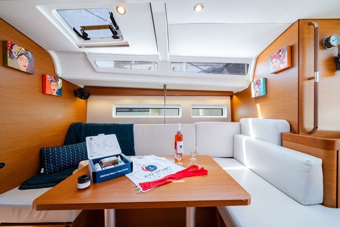 Jeanneau Sun Odyssey 440 | Orfeas