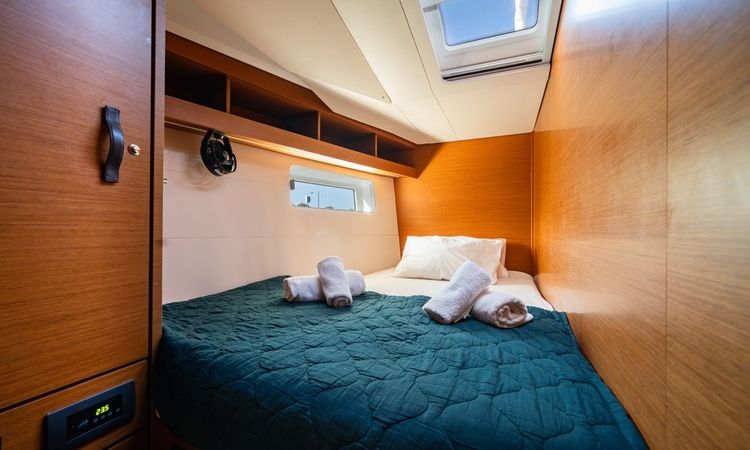 Jeanneau 54 | Nobilis One