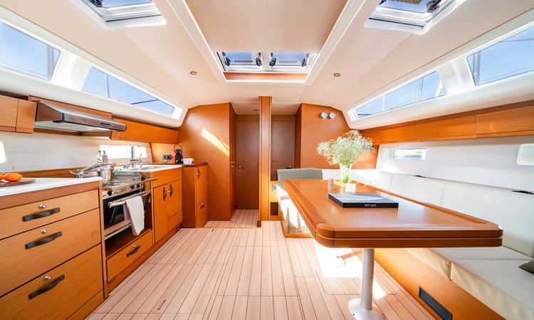 Jeanneau 54 | Nobilis One