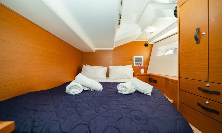 Jeanneau 54 | Nobilis One