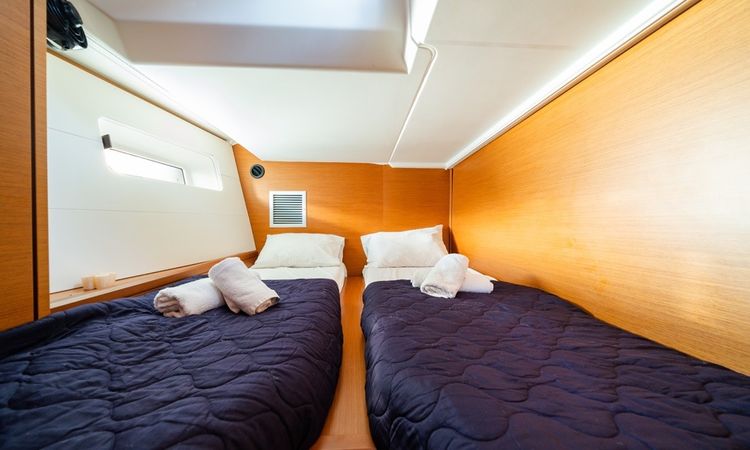 Jeanneau 54 | Nobilis One